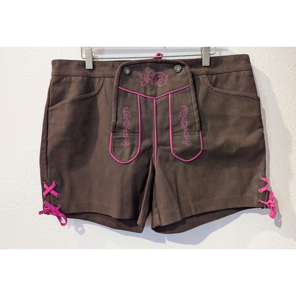 Janina faux suede button up shorts  Sz 42